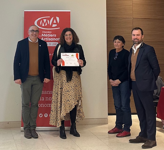 Récompense "Ecos Défis des Artisans et Commercants"